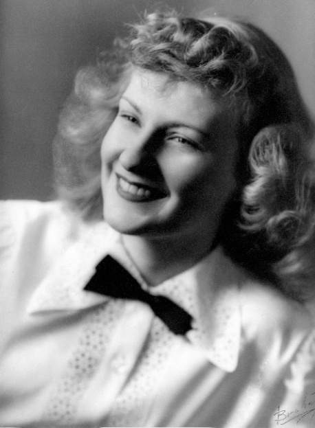 Betty Ruth (Roberson) Waggoner