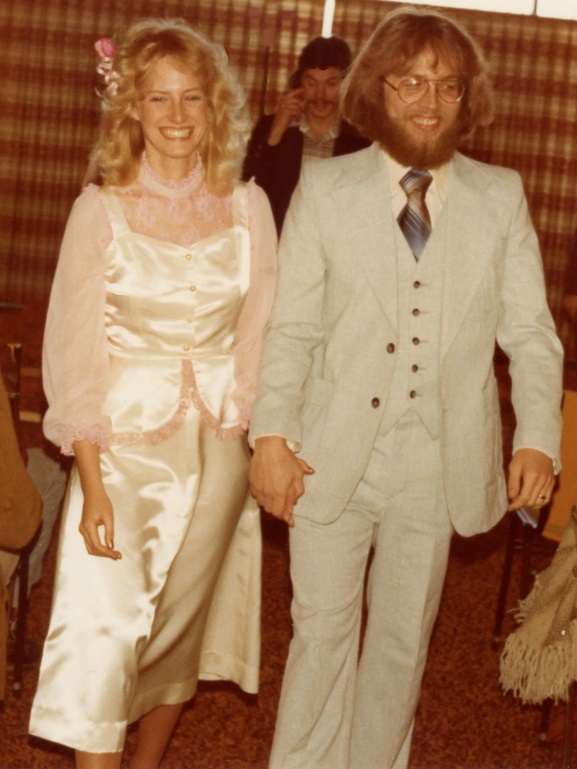 Neal and Tracy (Waggoner) Hopkins Family